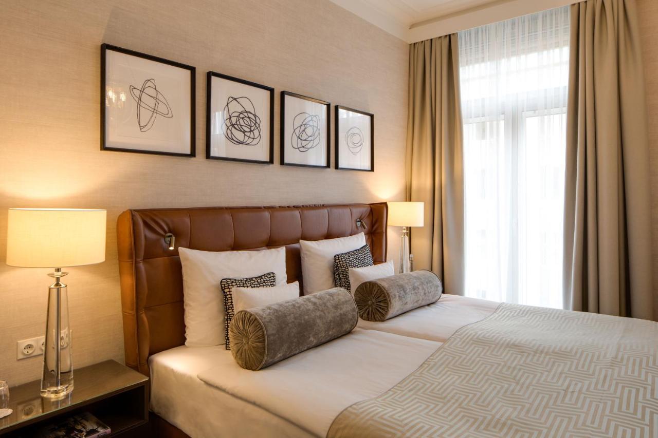 Deluxe Suite,1157435730:JPEG