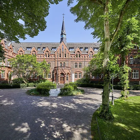 Hotel Mutterhaus Düsseldorf-3