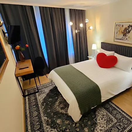 The Soho Altstadt Guesthouse-3